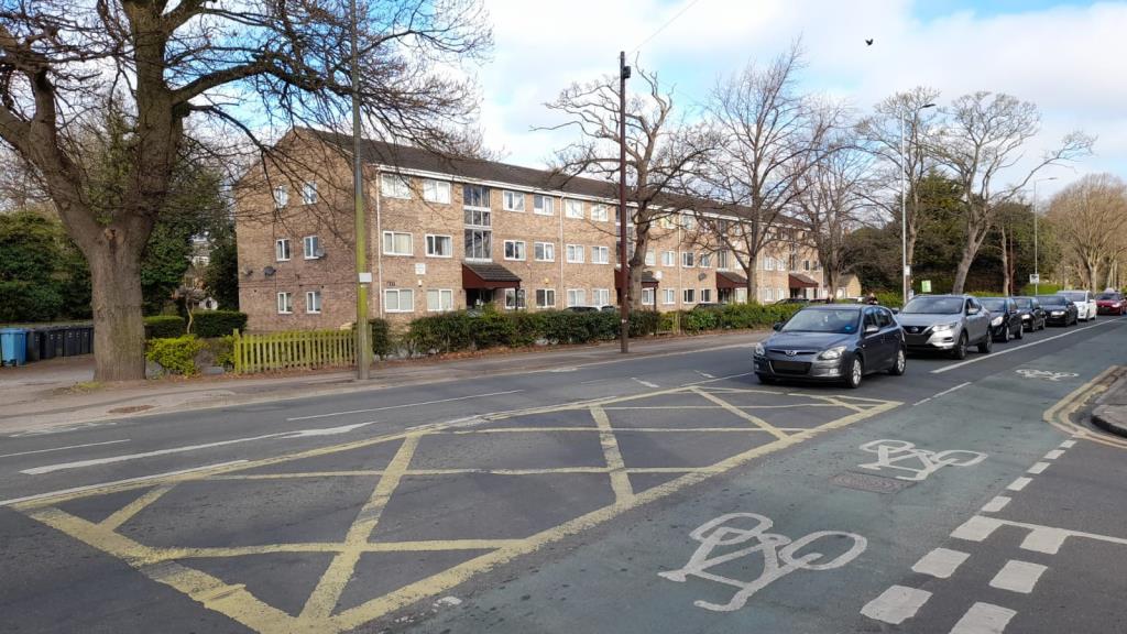 Lot: 18 - FREEHOLD GROUND RENTS - Front Photo of Waters Edge Ground Rents